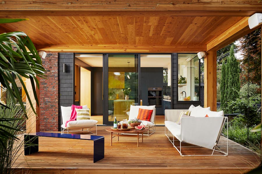 SIGNAV OctoberContent1 Architectural Speakers101 PHOTO2